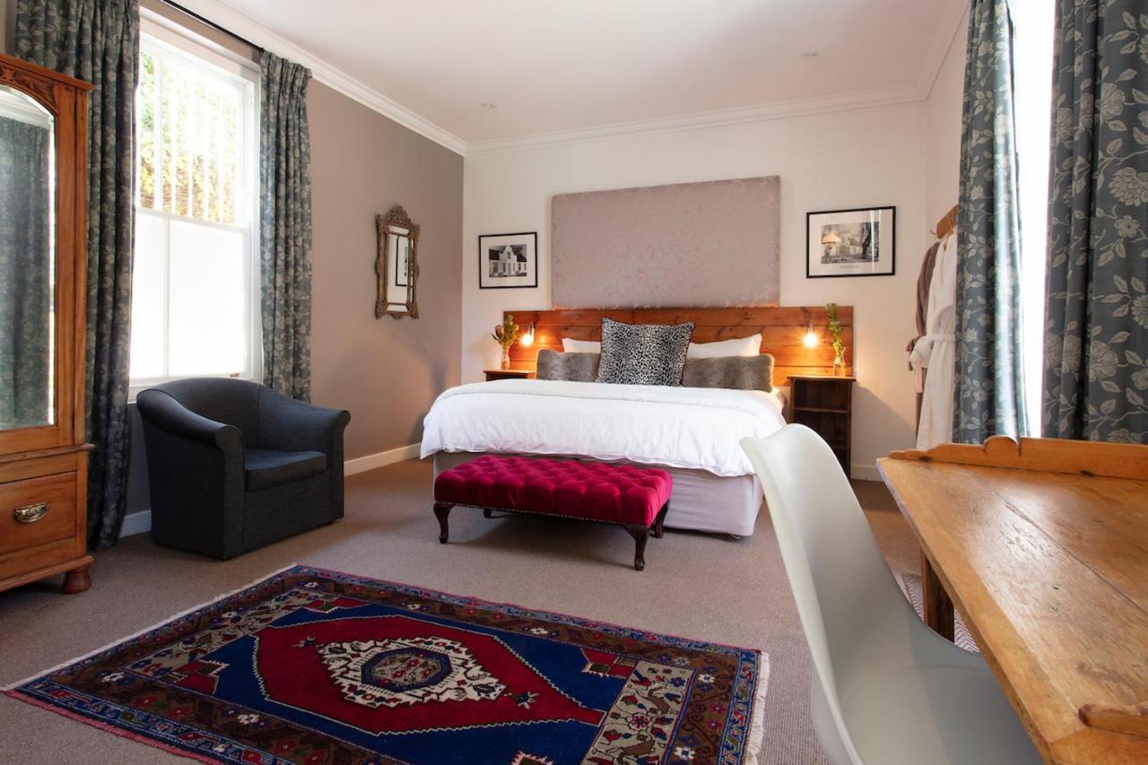 22 Die Laan Guest House Stellenbosch Bagian luar foto