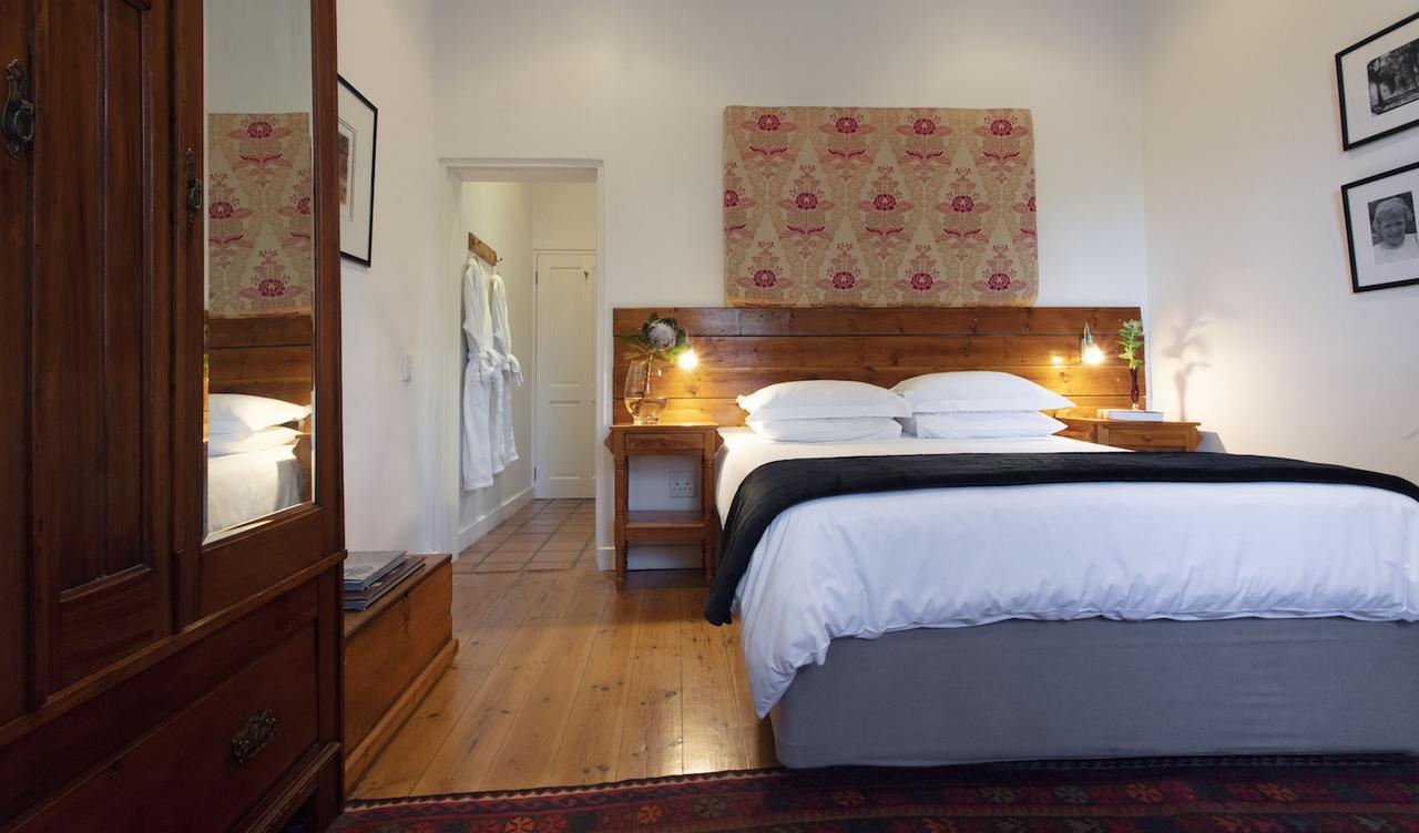 22 Die Laan Guest House Stellenbosch Bagian luar foto