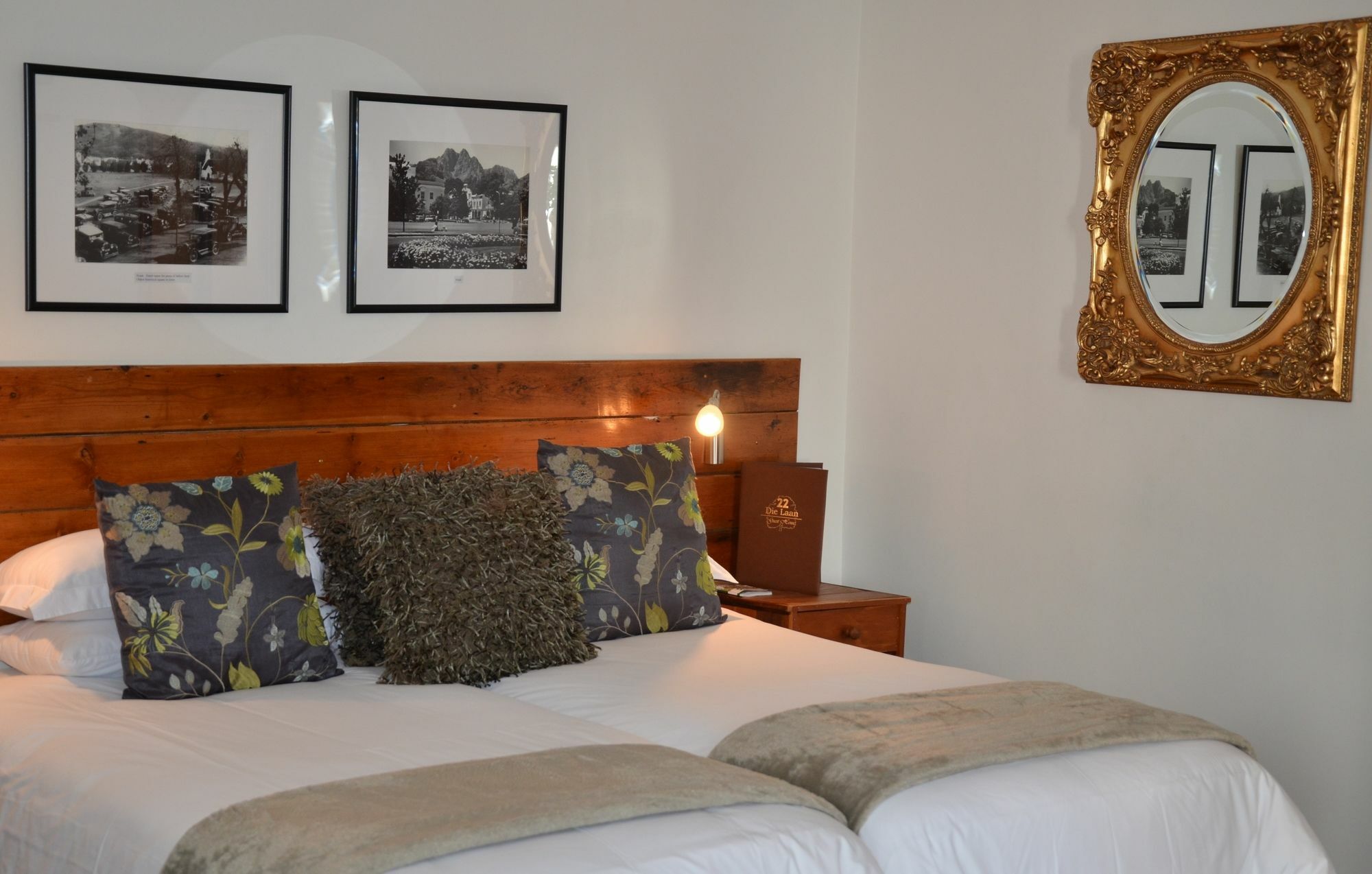 22 Die Laan Guest House Stellenbosch Bagian luar foto